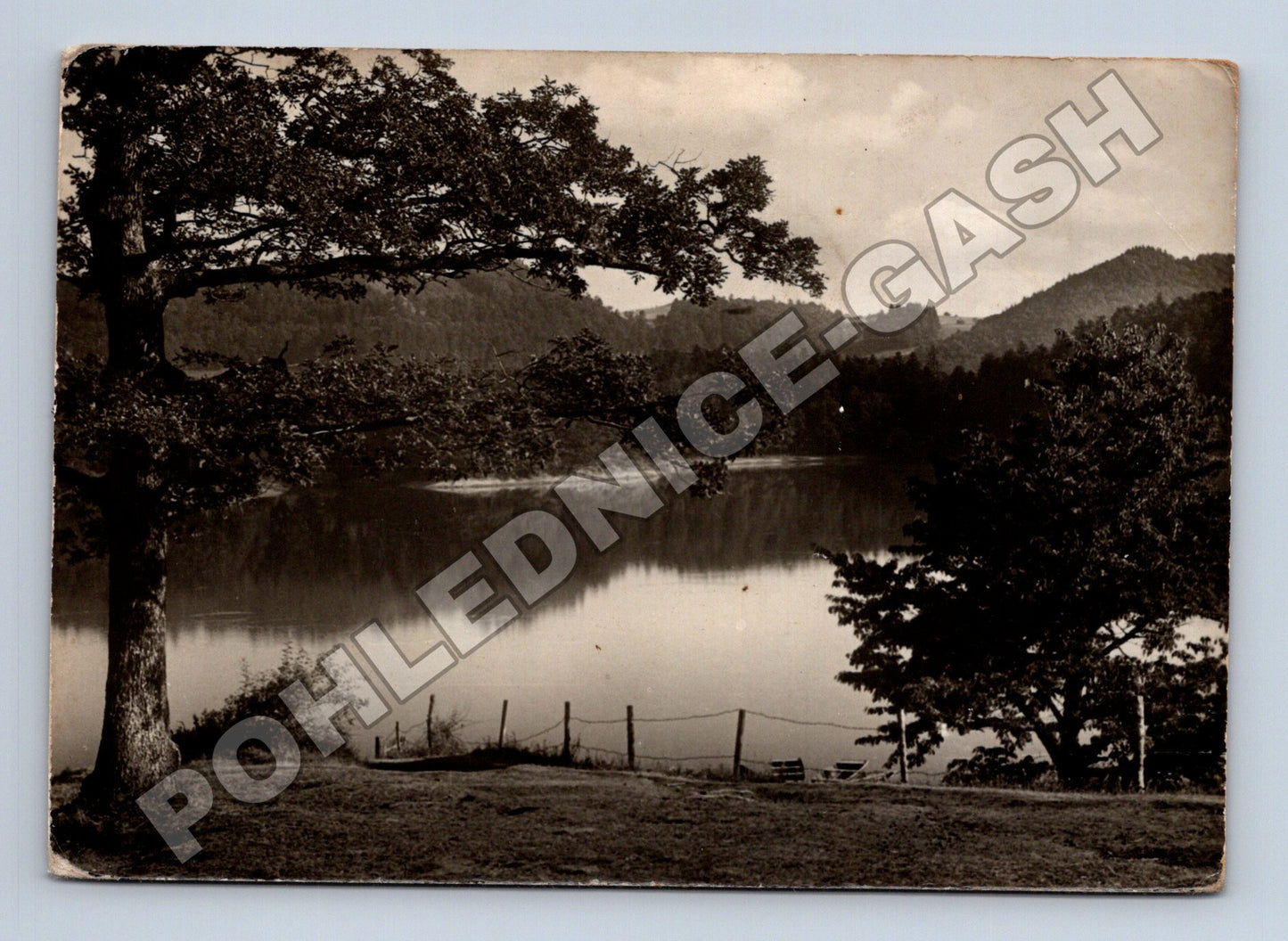 Pohlednice Slovensko Počúvadlo jazero 1948 (M35498)