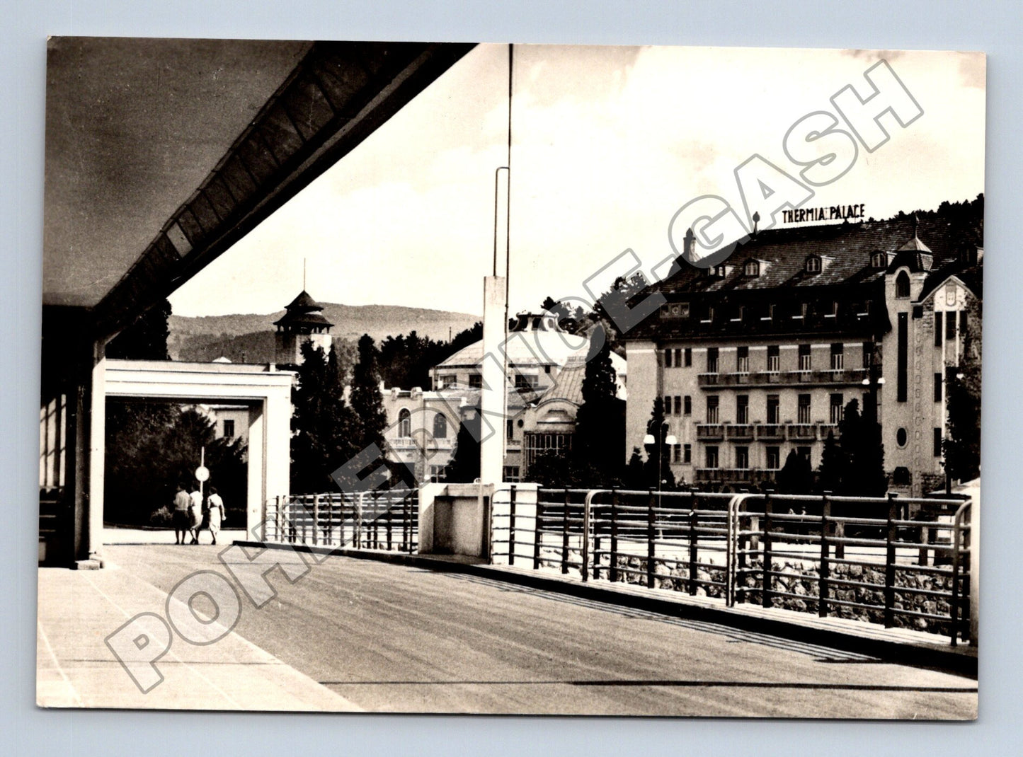 Pohlednice Slovensko Piešťany kolonádový most Thermia (M35579)