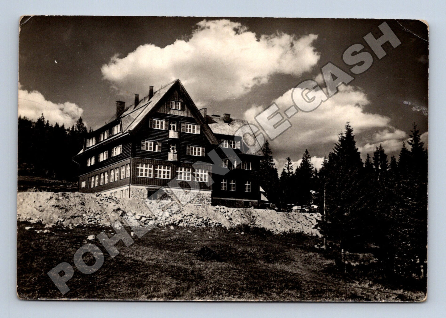 Pohlednice Slovensko Martinské hole chata (M35582)