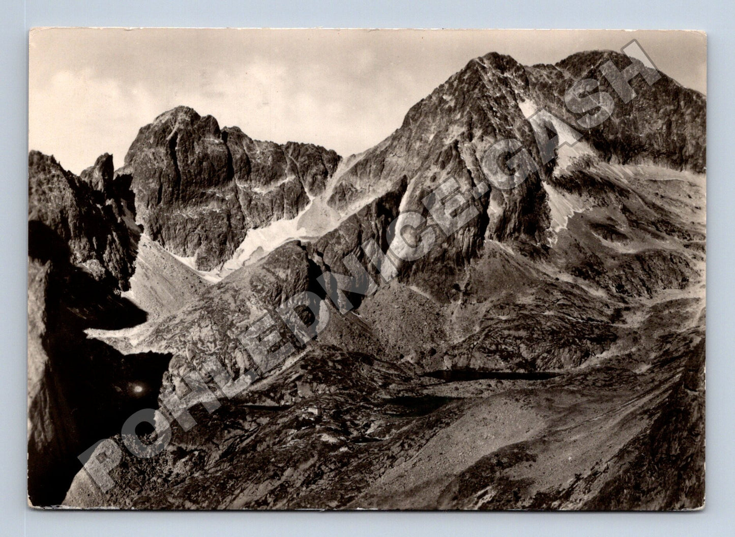 Pohlednice Slovensko Vysoké Tatry Lomnické sedlo 1947 (M35716)