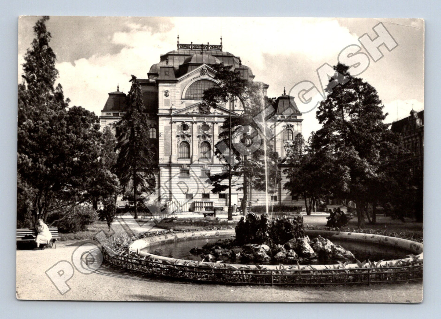 Pohlednice Slovensko Košice Státní divadlo fontána 1963 (M35718)