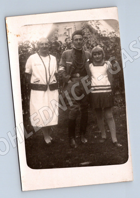 Postcard children 1932 First Republic (M3576)