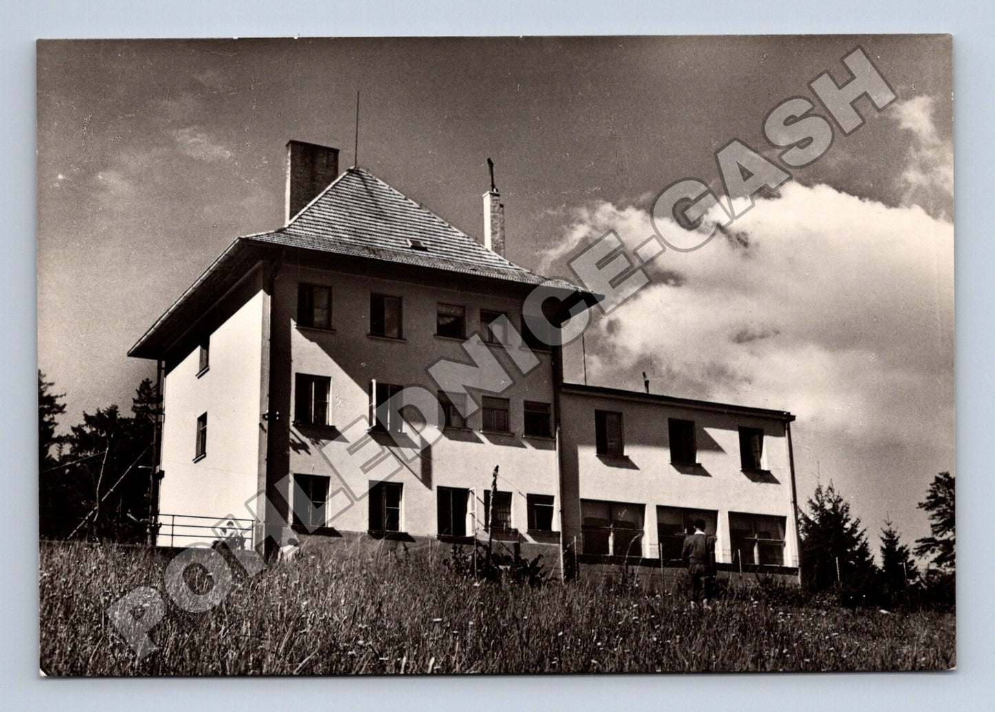 Pohlednice Slovensko Malé Karpaty chata na Babe 1959 (M35789)