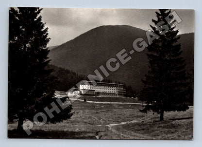 Pohlednice Slovensko Nízke Tatry Hotel Partizán (M35794)