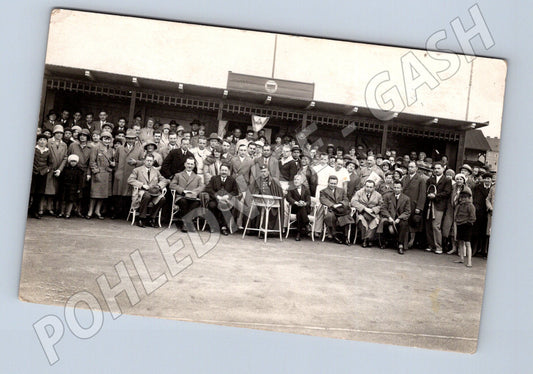 Postcard Tennis Club R group portrait (M3580)