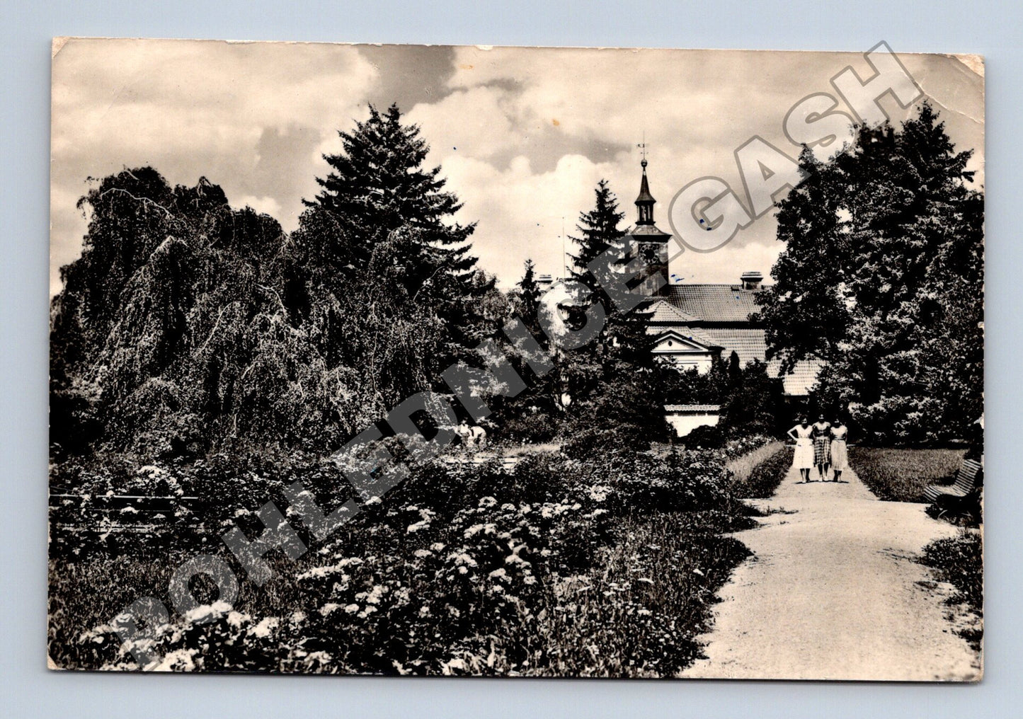 Pohlednice Chrast u Chrudimi zámek a zahrada 1965 (M36705)