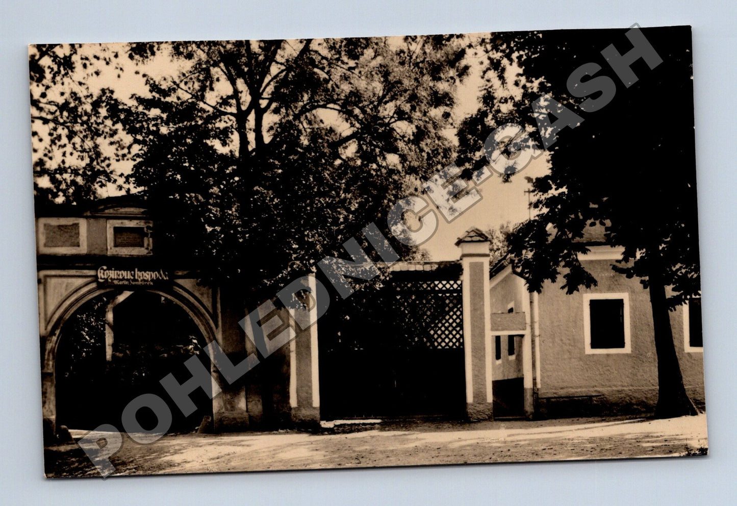 Pohlednice Kozinovo stavení v Újezdě (M36978)