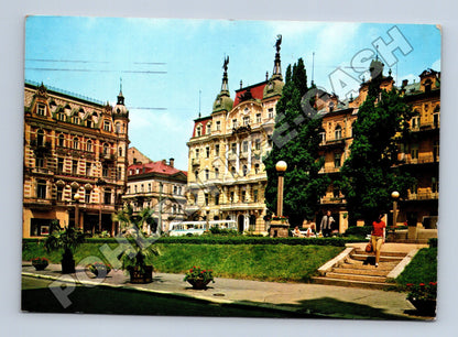 Pohlednice Mariánské Lázně Mirové náměstí 1970 (M37077)