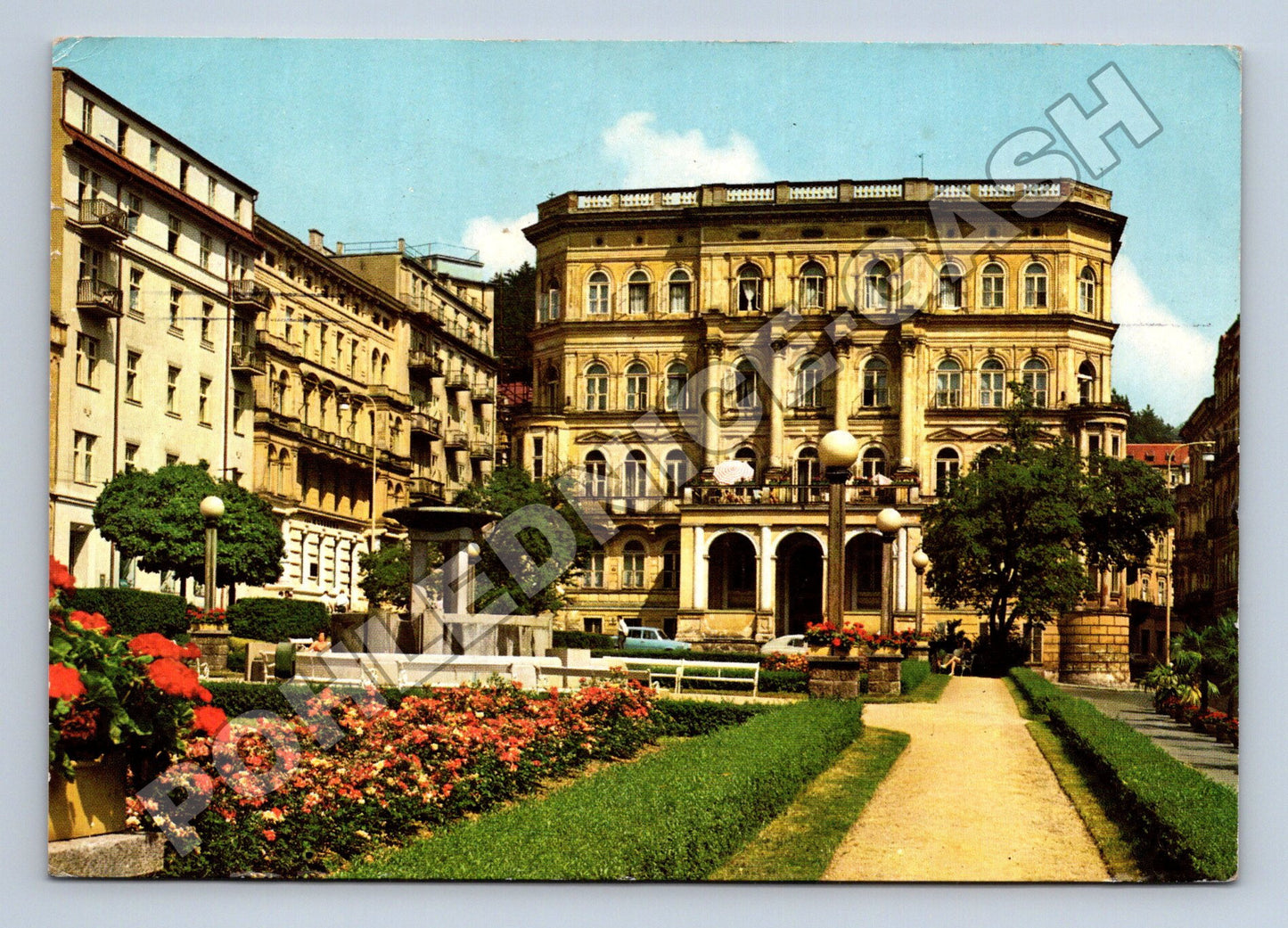Pohlednice Mariánské Lázně Mírové náměstí 1971 (M37083)
