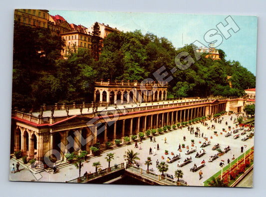 Pohlednice Karlovy Vary Kolonáda 1970 (M37085)