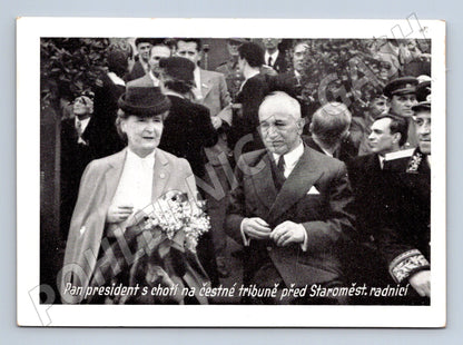 Pohlednice prezident s chotí tribuna (M3728)