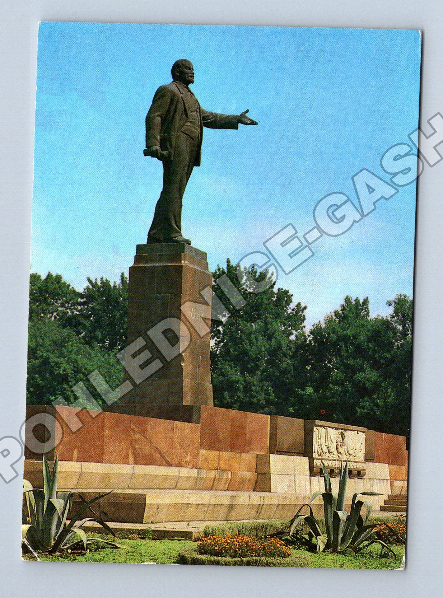 Pohlednice SSSR Dušanbe památník V. I. Lenina 1982 (M37688)