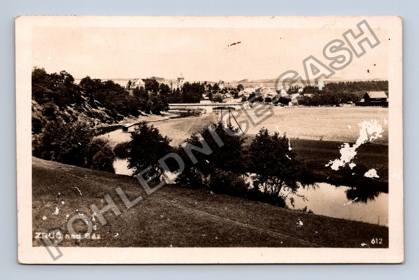 Pohlednice Zruč nad Sázavou celkový pohled 1940 (M37988)