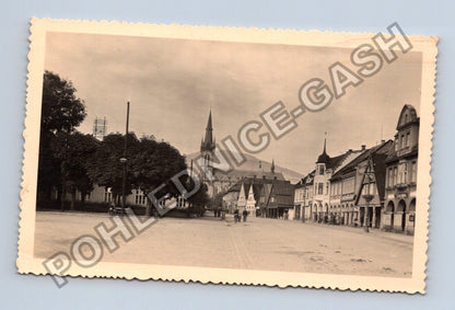 Pohlednice Vrchlabí ulice kostel (M38057)