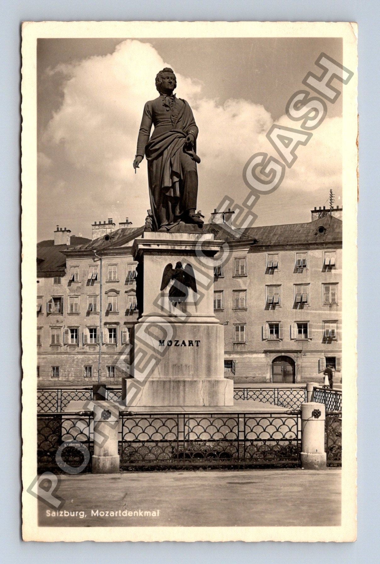 Pohlednice Rakousko Salzburg Mozartdenkmal (M38349)