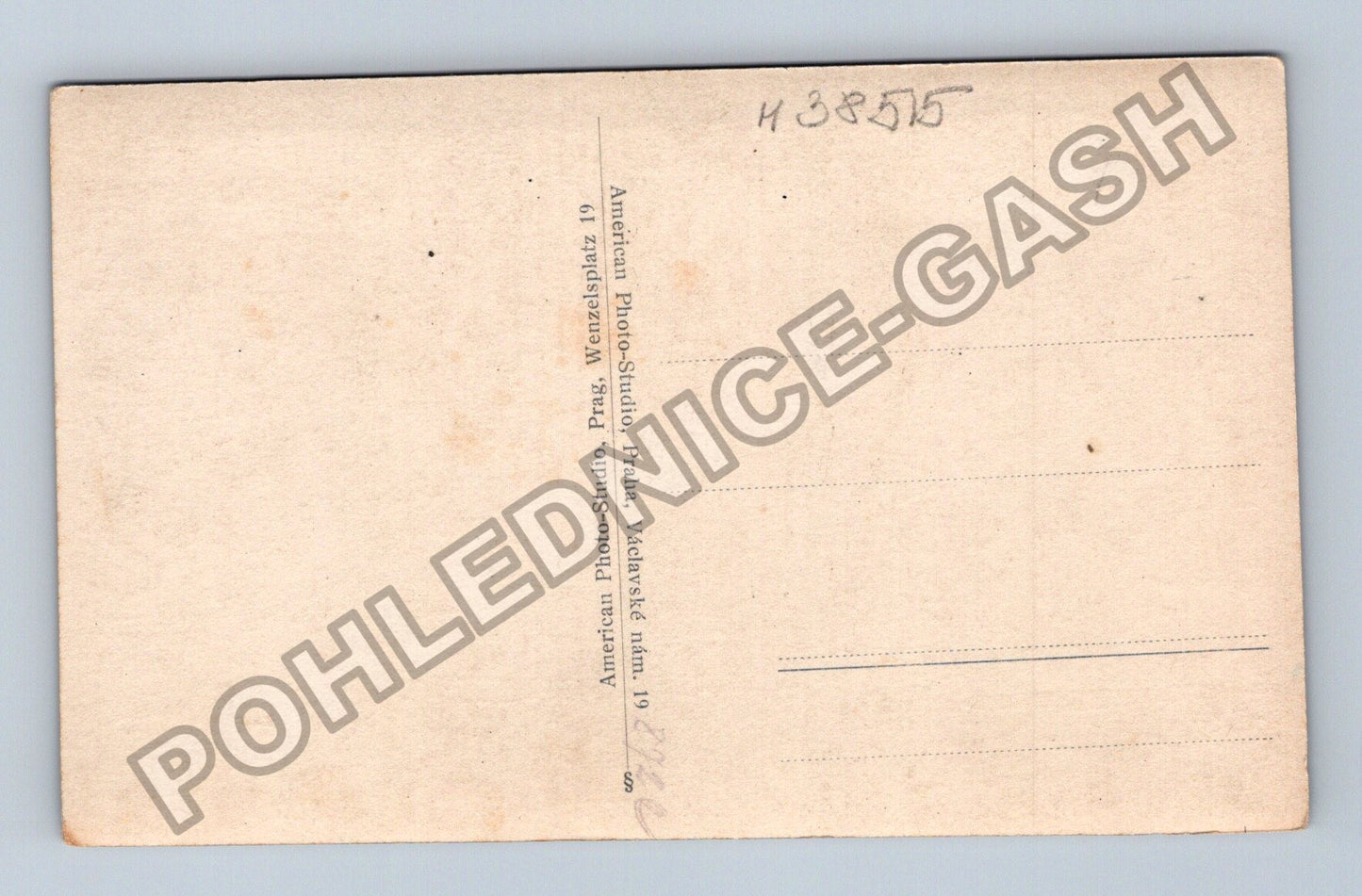 Pohlednice Dítě s hračkami American Photo-Studio Praha (M38515)
