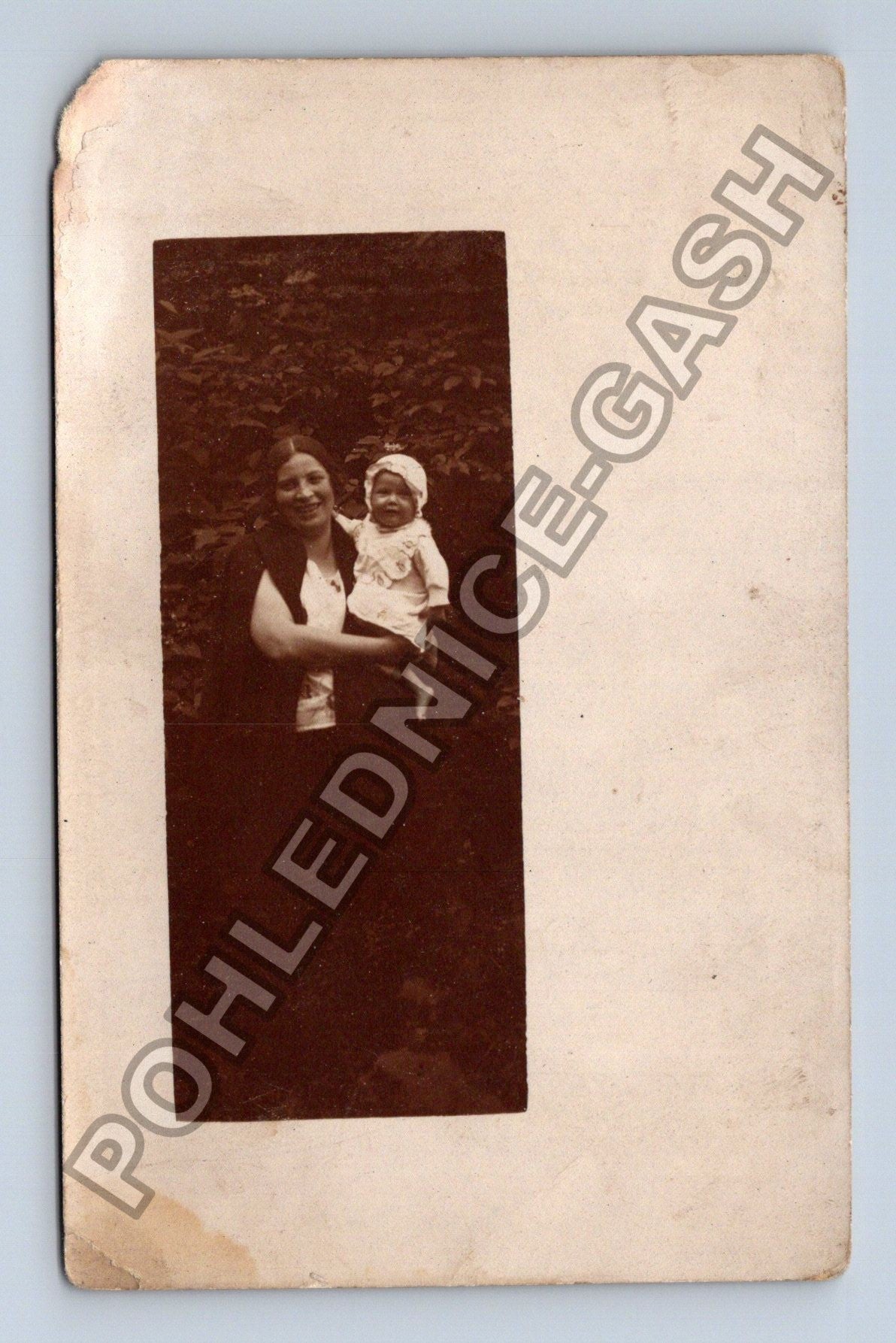 Pohlednice matka s dítětem (M38541)