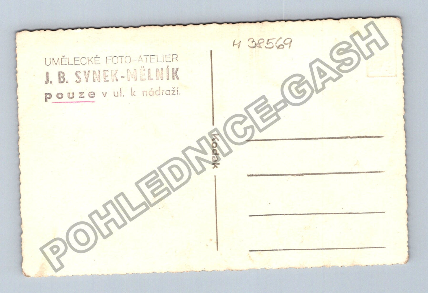 Žena a dítě ateliérová fotografie Mělník (M38569)