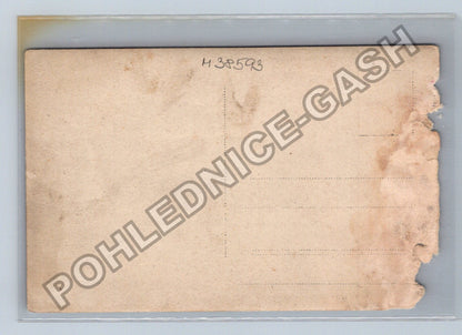 Pohlednice Žena s dítětem v přírodě (M38593)