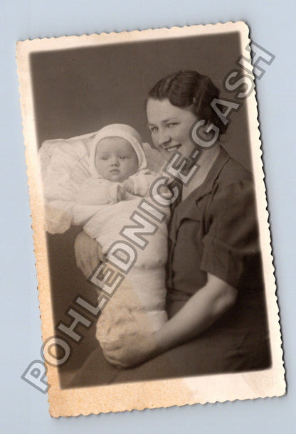 Stará fotografie Žena s dítětem portrét (M38646)