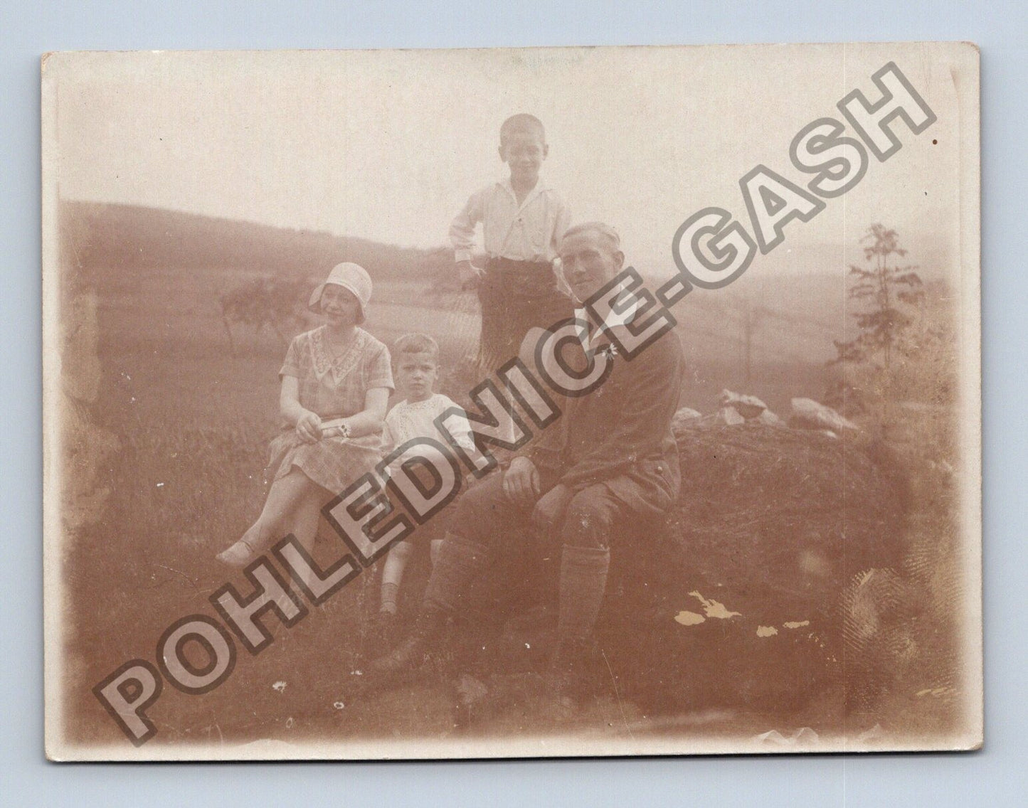 rodinná fotografie v krajině 1929 (M38661)