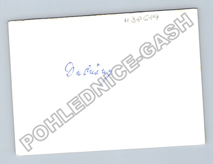 Stará fotografie Dabčice dívky v krojích s deštníky (M38689)