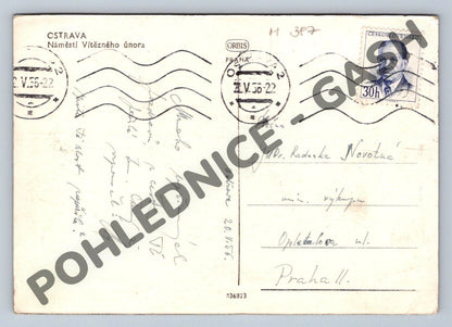 Pohlednice Ostrava náměstí Vítězného února 1952 (M387)