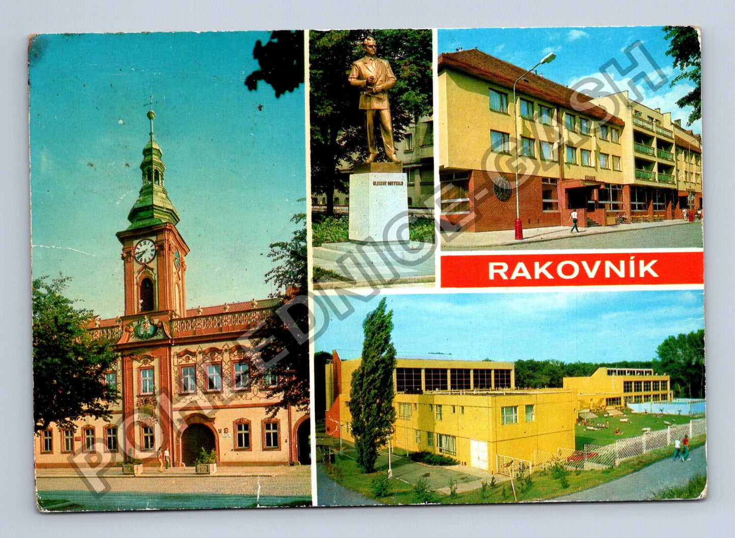 Pohlednice Rakovník barokní radnice pomník Klementa Gottwalda (M38817)