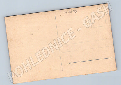 Pohlednice plachetnice – kolorovaná závodní scéna (M3890)