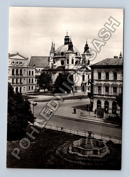 Pohlednice Kroměříž Náměstí Míru (M38993)