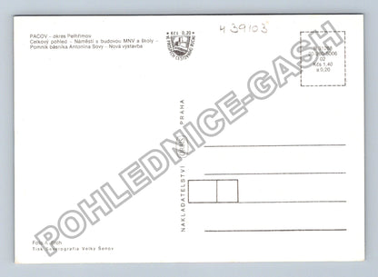 Pohlednice Pacov okres Pelhřimov náměstí pomník Sova (M39103)
