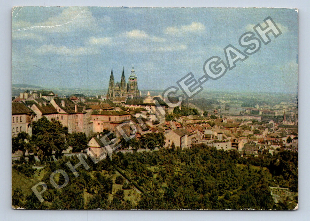Pohlednice Praha Hrad s katedrálou sv Víta 1960 (M39153)