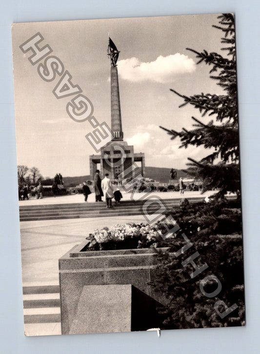 Pohlednice Slovensko Bratislava Slavín památník Osvoboditelům (M39332)