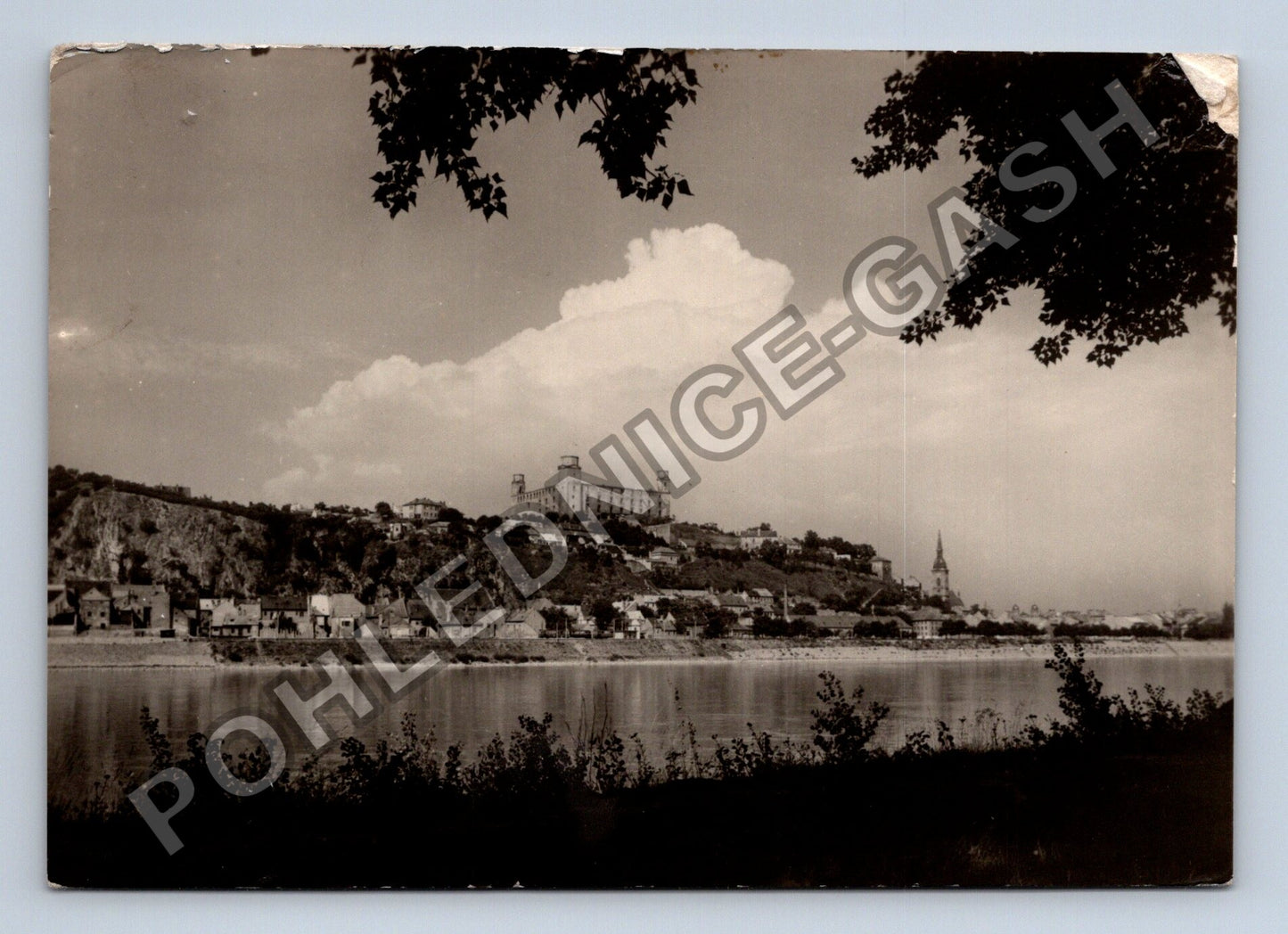 Pohlednice Slovensko Bratislava Hrad Dunaj (M39336)