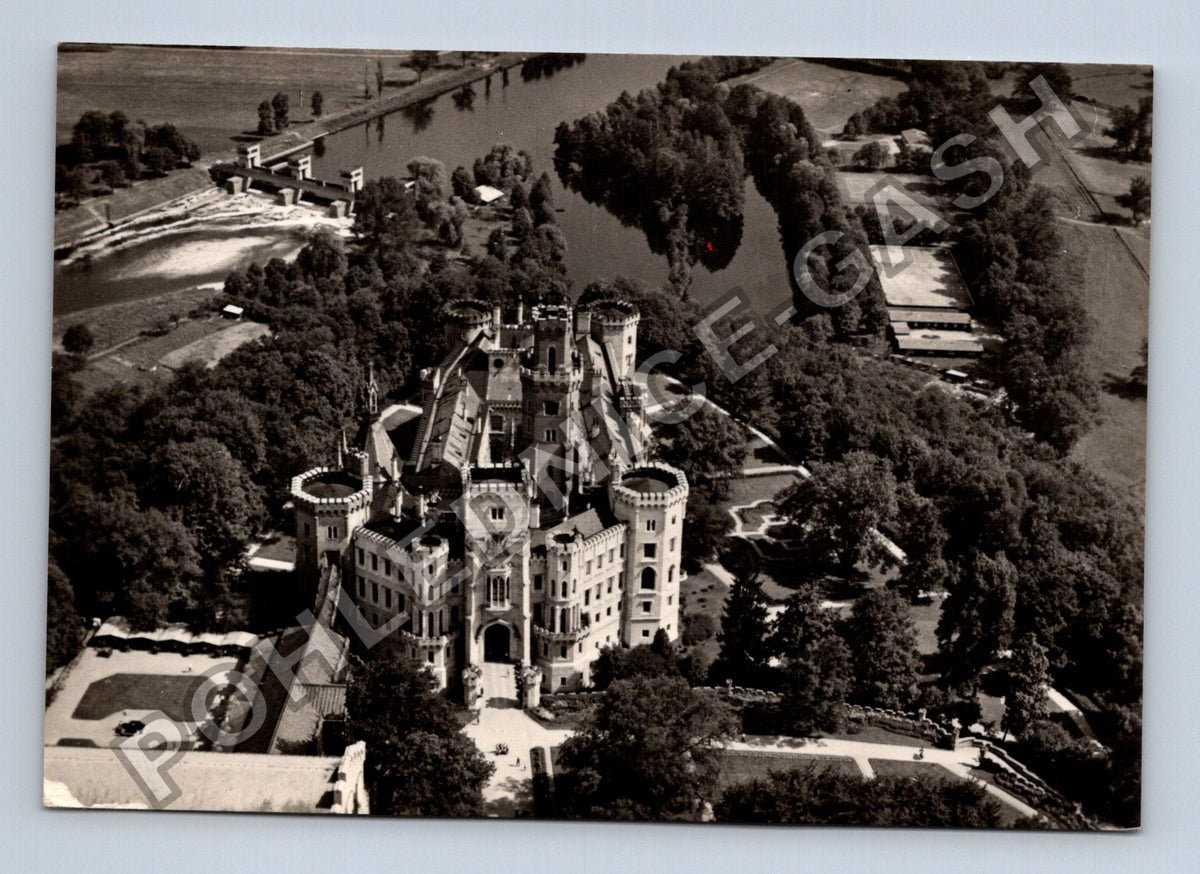 Pohlednice Hluboká nad Vltavou zámek letecký pohled (M39387)