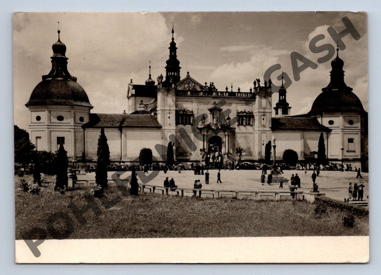 Pohlednice Svatá Hora u Příbrami hlavní portál 1966 (M394)