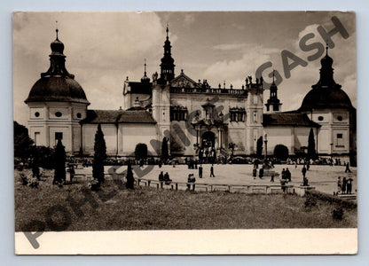 Pohlednice Svatá Hora u Příbrami hlavní portál 1966 (M394)