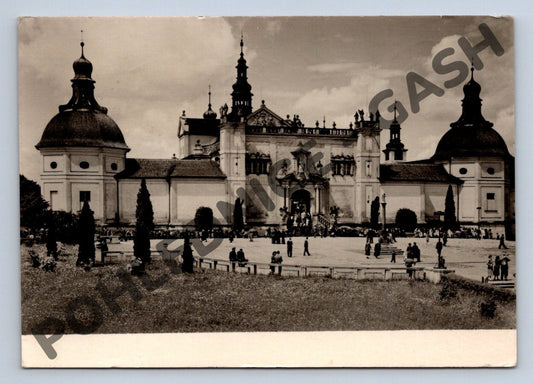 Pohlednice Svatá Hora u Příbrami hlavní portál 1966 (M394)