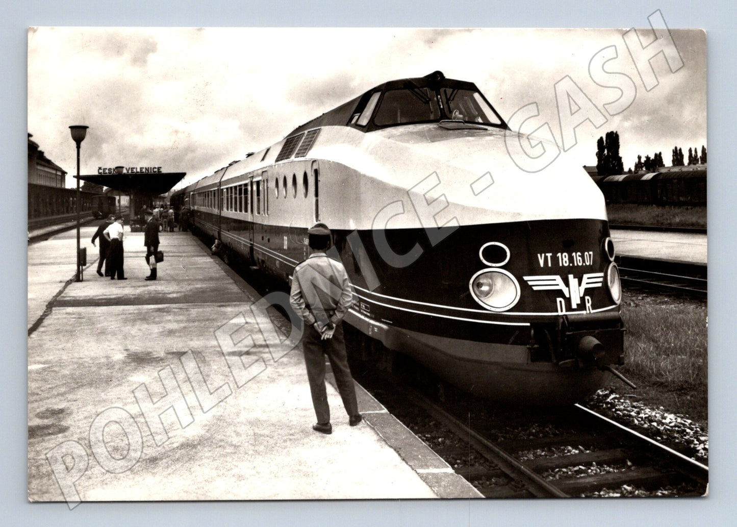 Pohlednice České Velenice – motorový vlak VT 18.16 (M3948)