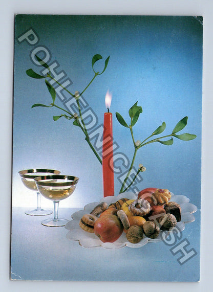 Pohlednice Vánoční zátiší svícen jmelí ovoce 1977 (M39502)