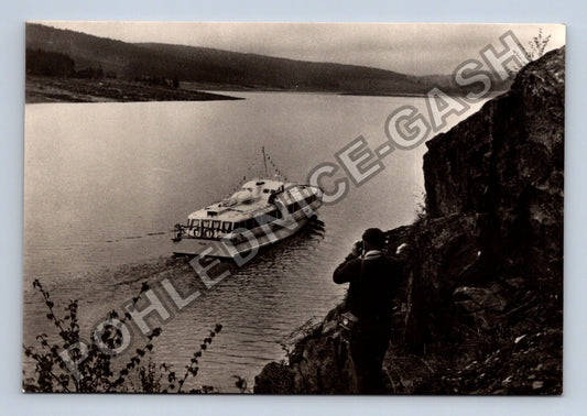 Pohlednice Lipenské jezero pohled od přístaviště loď (M39576)