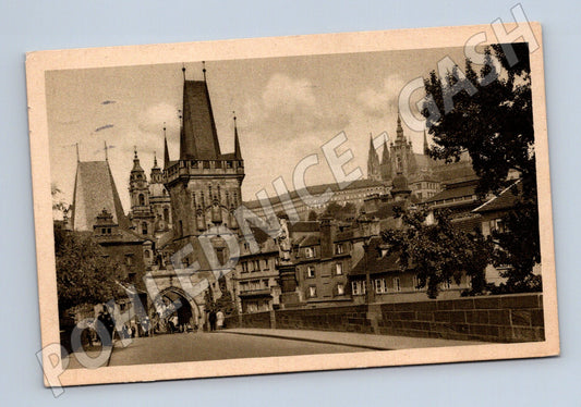 Pohlednice Praha Malostranské mostecké věže a Hrad (M3964)