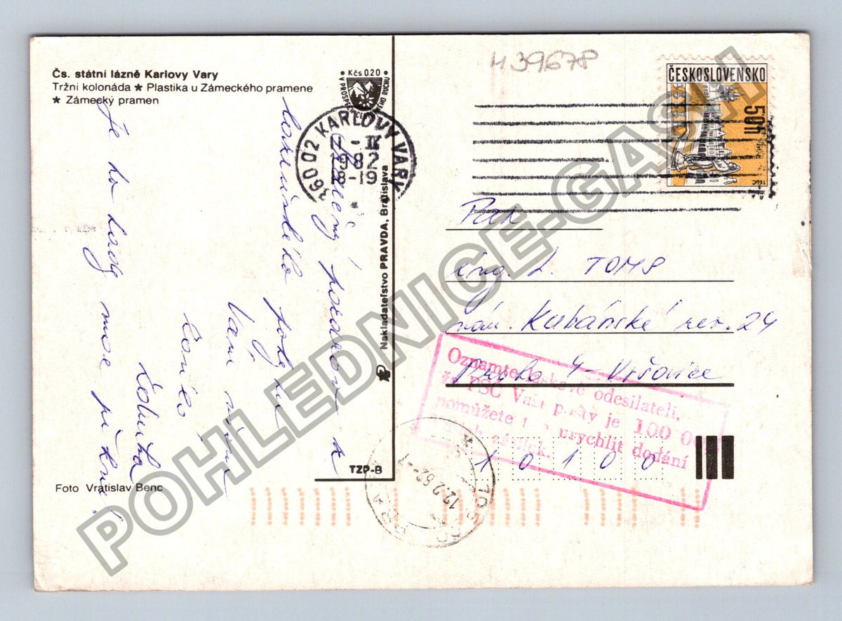 Pohlednice Karlovy Vary Tržní kolonáda Zámecký pramen 1982 (M39678)
