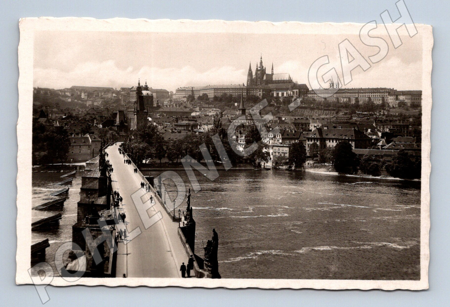 Pohlednice Praha Karlův most a Hradčany starý motiv (M3976)