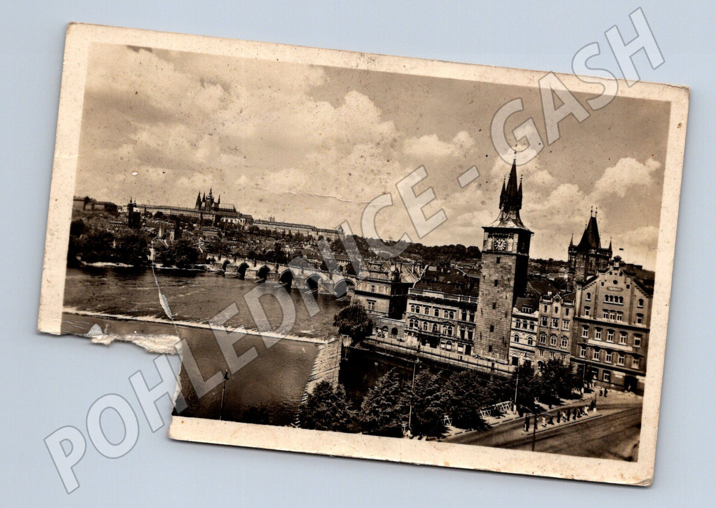 Pohlednice Praha Karlův most a Hradčany starý motiv (M3983)