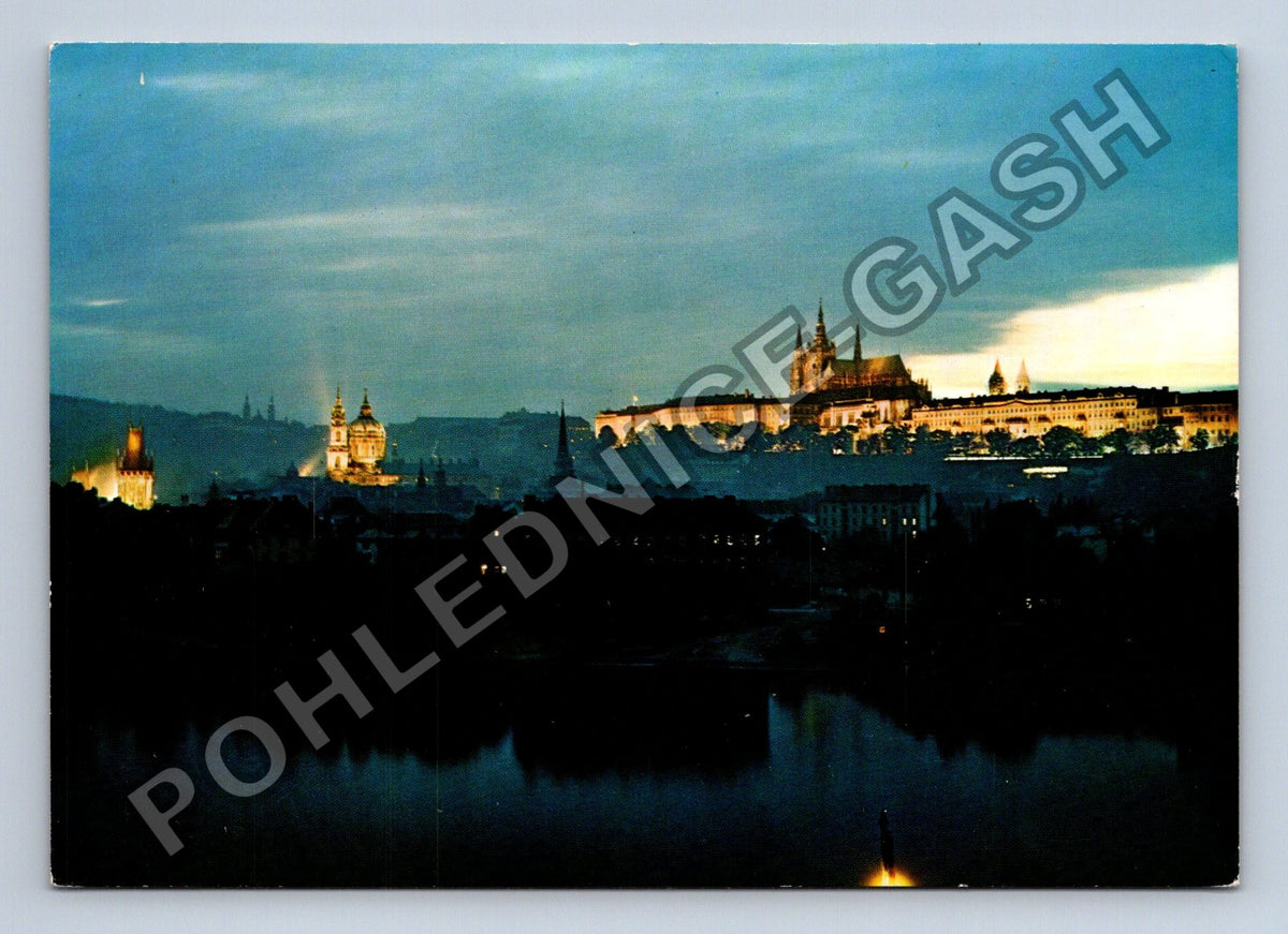 Pohlednice Praha Slavnostně osvětlené Hradčany (M39866)