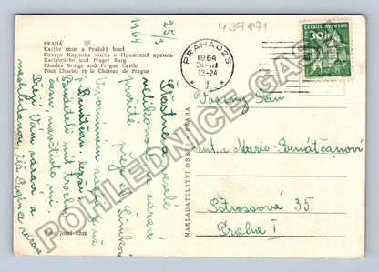 Pohlednice Praha Karlův most a Pražský hrad 1964 (M39871)