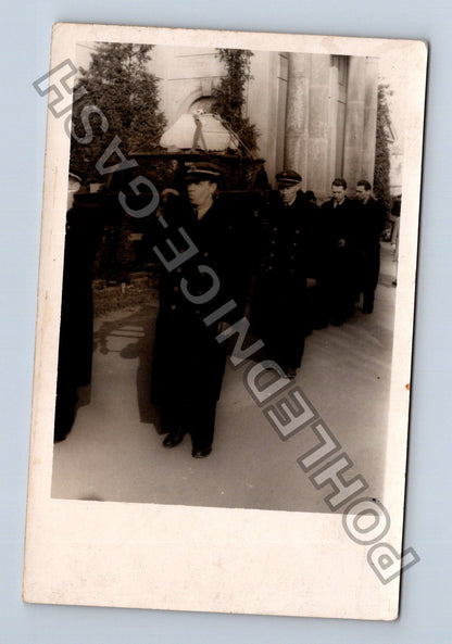 Pohlednice Muži v uniformách 1943 (M39934)