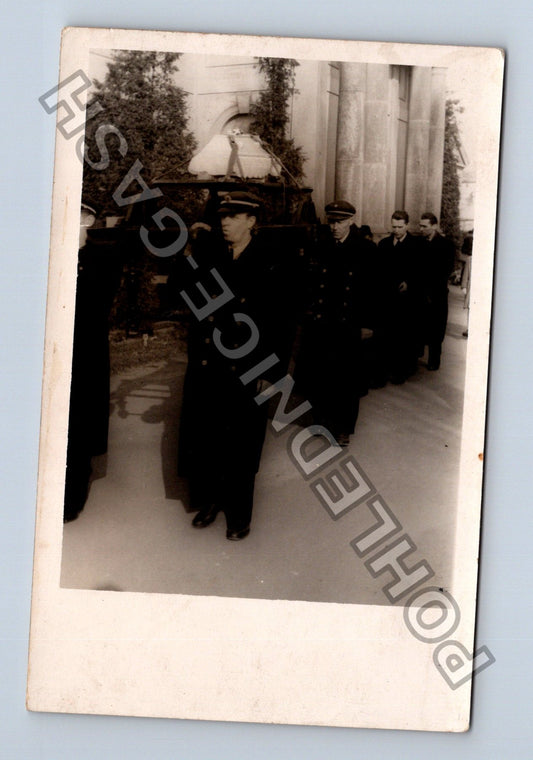 Pohlednice Muži v uniformách 1943 (M39934)
