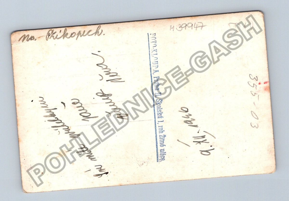 Stará fotografie Praha Na Příkopech žena 1946 (M39947)